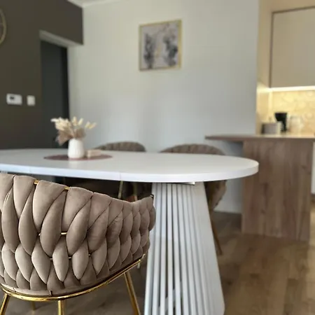 Roku 25 Origami Gold Kudowa-Zdrój